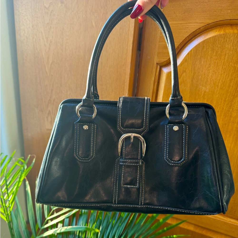 ✨Sold✨Black hand bag